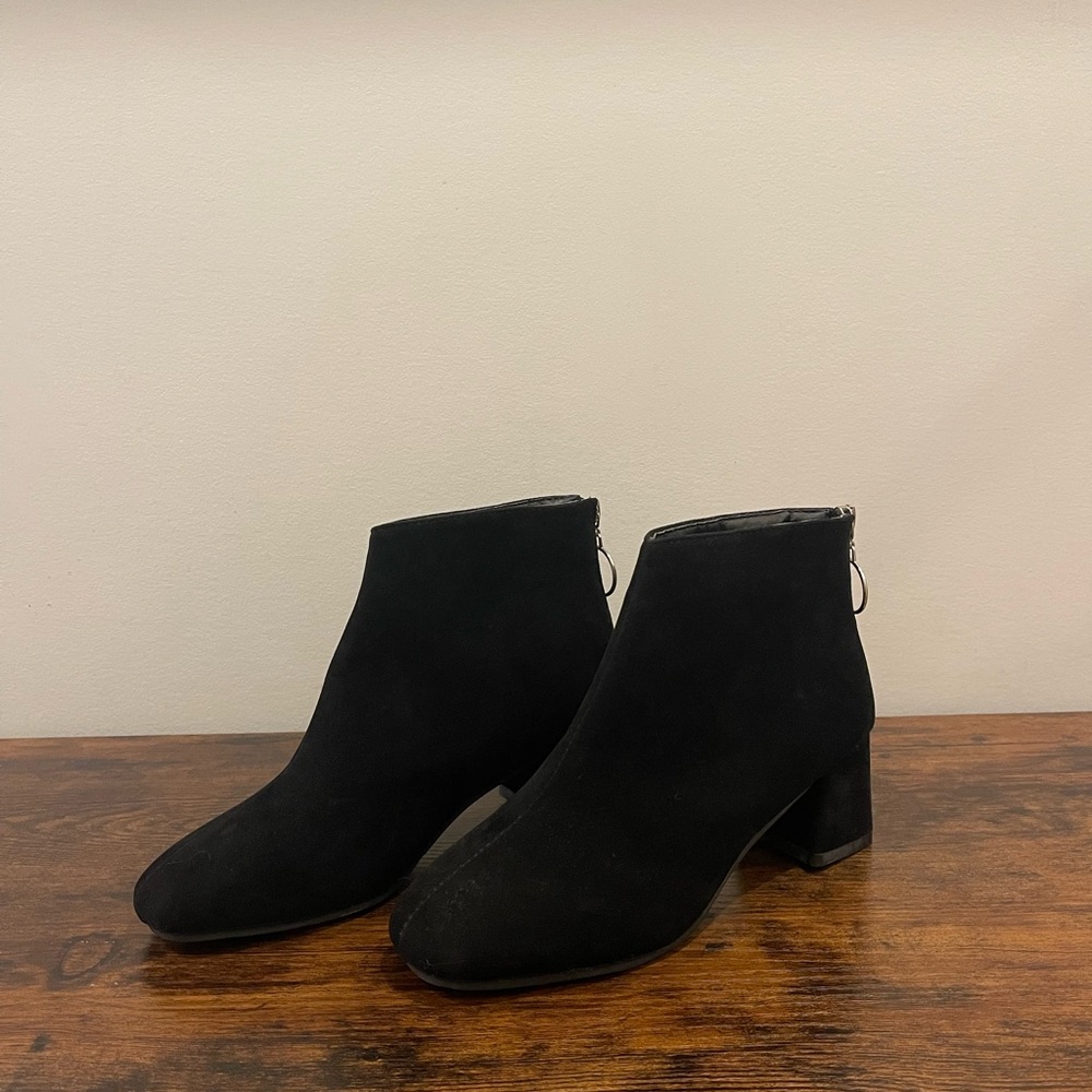 Faux Suede Ankle Boots with Round Zipper